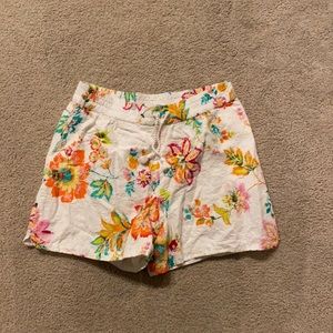 Floral Gap Shorts